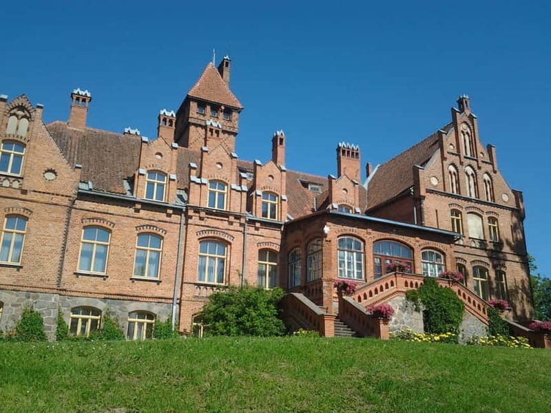 Riga: Nearby Manors and Castles Tour - Key Points