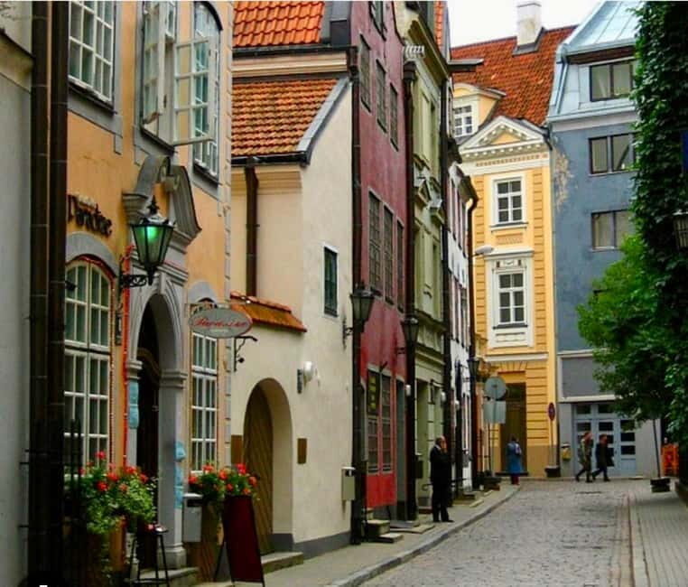 Riga Old Town, C Market & Art Nouveau Guided Walking Tour - Final Thoughts