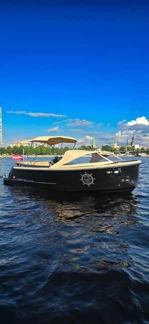 Riga: Private Boat Tour City Canal and Daugava River - An In-Depth Look at the Experience