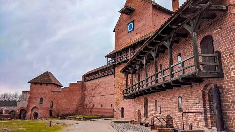 Riga to Sigulda & Cesis: Explore Latvias Medieval Castles - An In-Depth Look at the Tour Experience