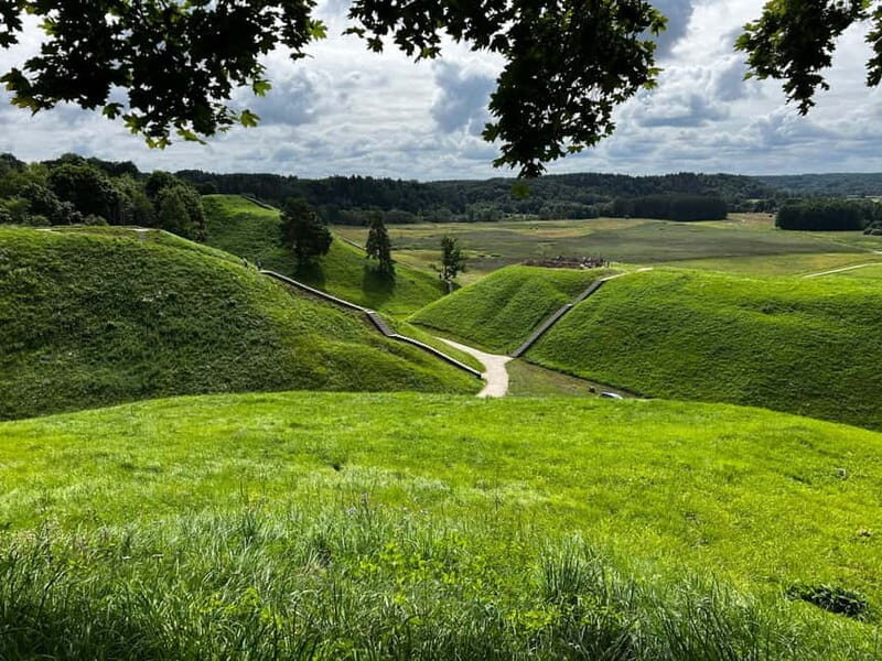 Riga-Vilnius:Rundale palace/Hill of Crosses/Medieval Kernave - Final Thoughts