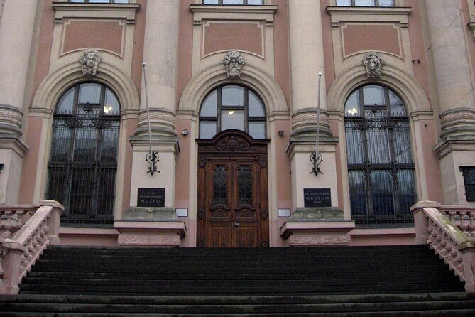 Riga's Architecture: A self-guided audio tour of the city's art nouveau history - Key Points
