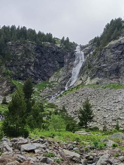 Rilska skakavitsa waterfall hiking tour - Key Points
