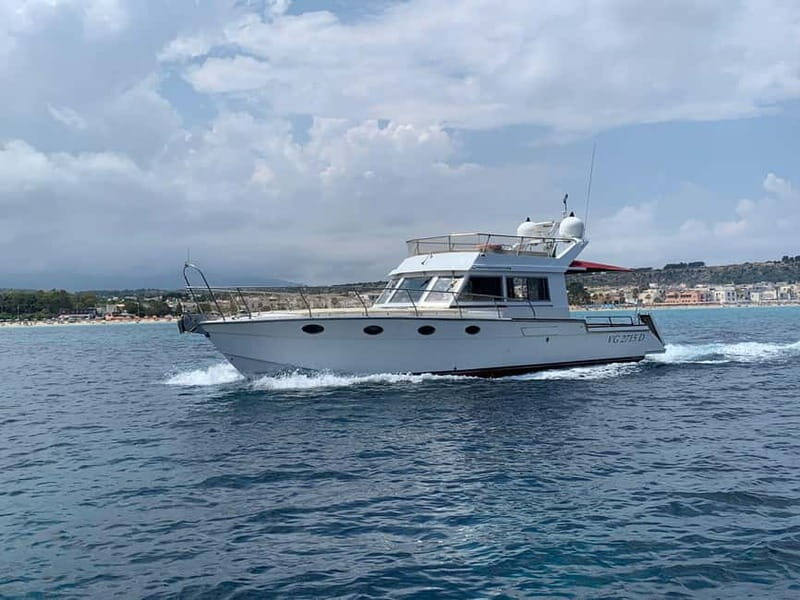 RISERVA DELLO ZINGARO AND SCOPELLO: BOAT TOUR AND SNORKELING - Snorkeling and Seaside Snacks