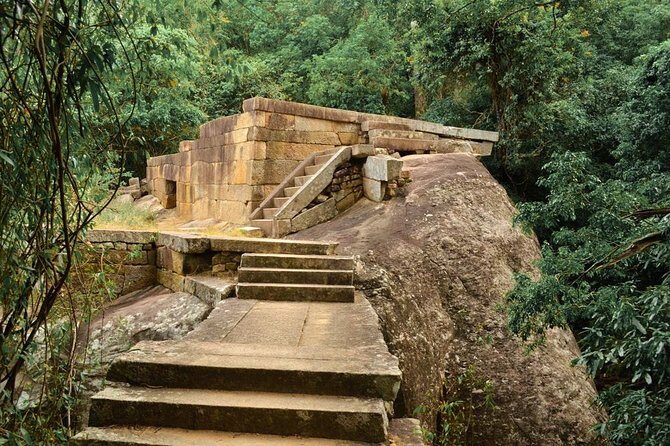 Ritigala, Kala Wewa and Namal Uyana from Dambulla - Key Points