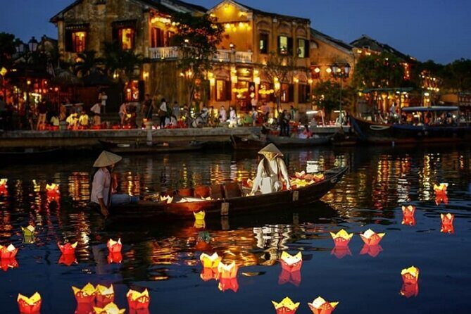 River Boat Ride by Night with Drop Flower Lantern in Hoi An - In-Depth Review of the Experience