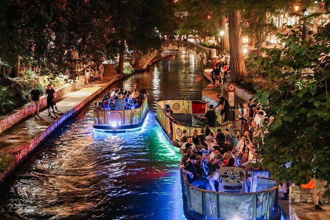 River City: Spirits & Spirits Haunted Pub Crawl - A Ghostly Walk Through San Antonio’s Historic District