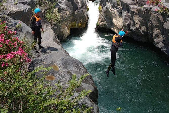River Jumping Alcantara Gurne - Key Points