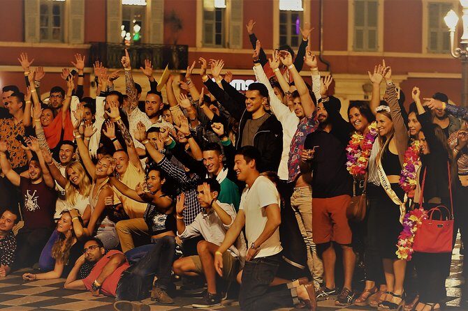 Riviera Bar Crawl Party with Free Shots and VIP Entry - An In-Depth Look at the Riviera Bar Crawl Experience