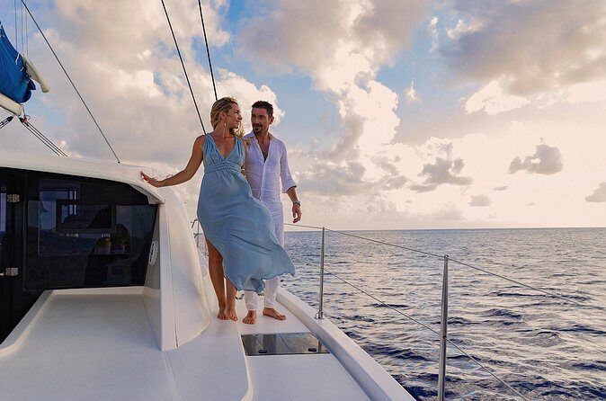 Riviera Maya Luxury Sunset Sailing plus Light Dinner and Open Bar - Who Should Book This Tour?