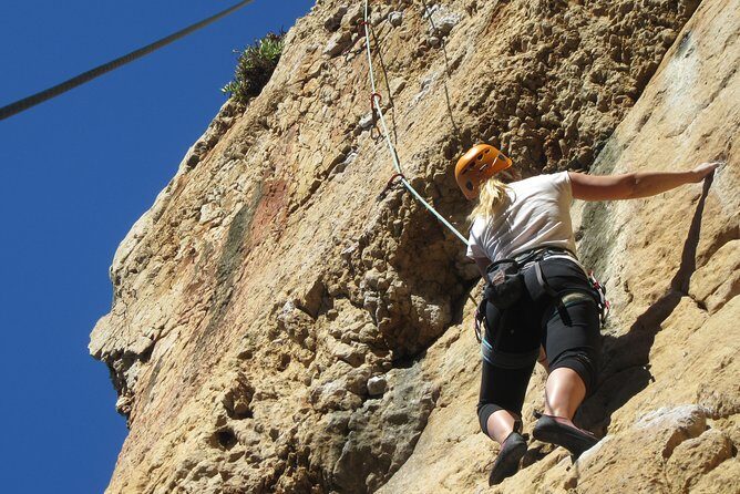 Rock Climbing Adventure in Cascais, Lisbon - FAQ