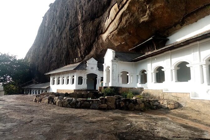 Rock Fortress and Dambulla Cave Temple Day Excursion from Kandy - An In-Depth Look at the Tour Itinerary