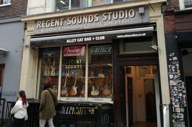 Rock N Roll & Seedy SoHo - An In-Depth Look at the Tour Experience
