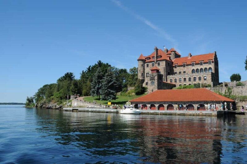 Rockport, ON: 1000 Islands /Boldt Castle Sightseeing Cruises - Key Points