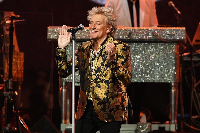 Rod Stewart: The Encore Shows at The Colosseum at Caesars Palace - The Experience in Detail