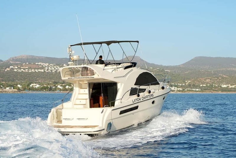 Rodman 38 Flybridge - Blue Lagoon Charters - An In-Depth Look at the Rodman 38 Flybridge Experience