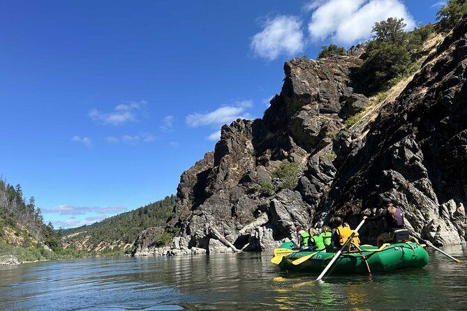 Rogue River Half Day Rafting Trip and Hellgate Canyon - Who Should Book This Tour?