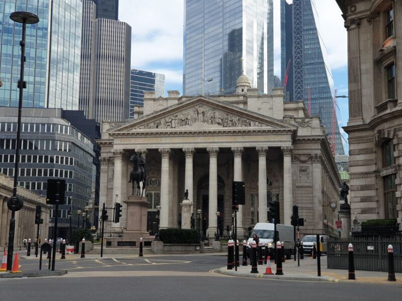 Roman Ruins to Blitz Bombings: London's Fiery History - The Real Deal: Value and Practicality