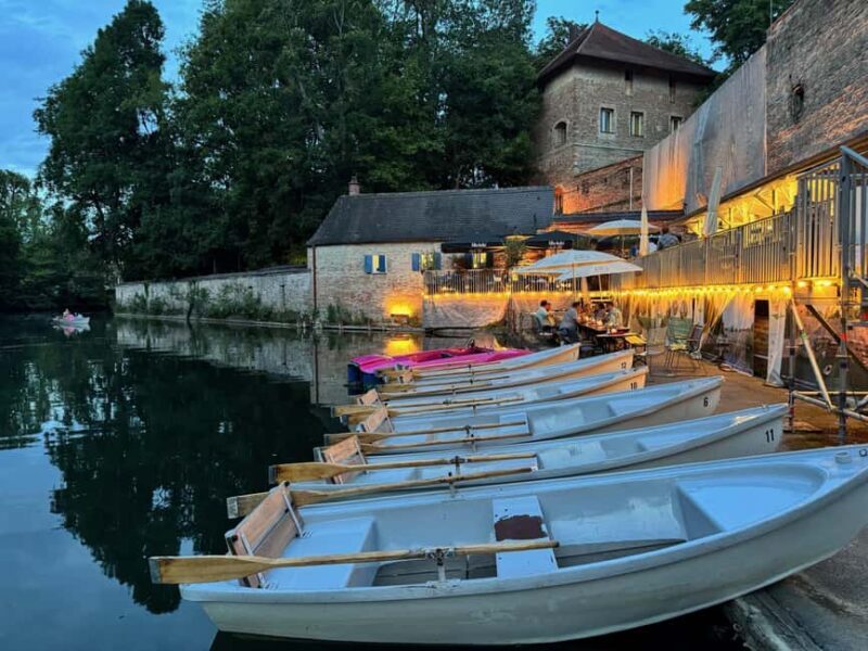 Romantic boat ride on the Augsburg canal - Key Points
