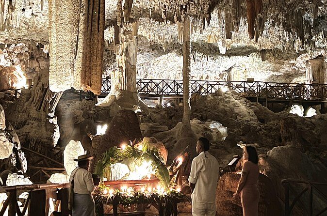 Romantic Dinner inside the Cenote Museum - FAQ