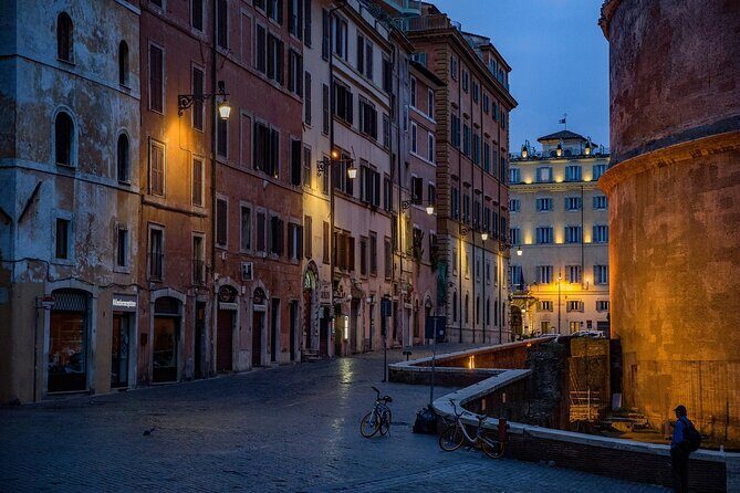 Romantic Glow of Rome Twilight Walking Tour - Who Will Enjoy This Tour Most?