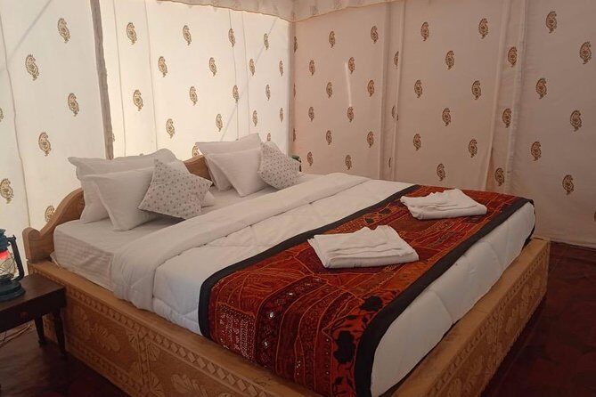 Romantic night in the Desert - What Makes This Tour Stand Out?
