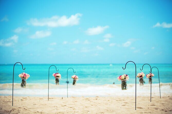 Romantic Oceanfront Beach Wedding in Honolulu - FAQ