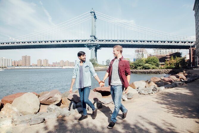 Romantic Photoshoot Experience for Couples in New York - Exploring the Details of Your NYC Romantic Photoshoot