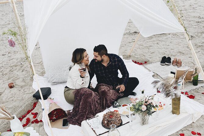 Romantic Picnic by the beach - What Makes This Experience Stand Out?