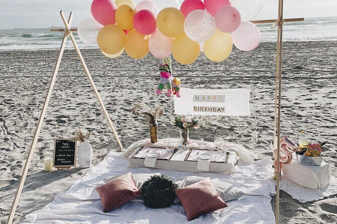 Romantic Picnic by the beach - Timing, Location, and Practicalities