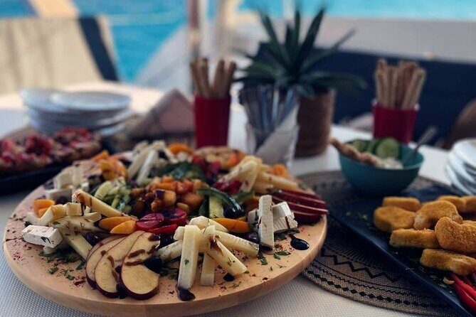 Romantic Sunset Catamran Cruise from Panormo Port with Wine - Setting the Scene: What to Expect on the Cruise