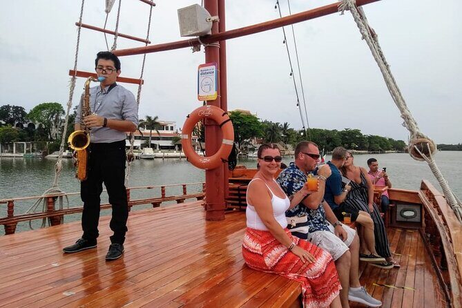 Romantic Sunset Dinner Cruising Experience - Who Should Book This?