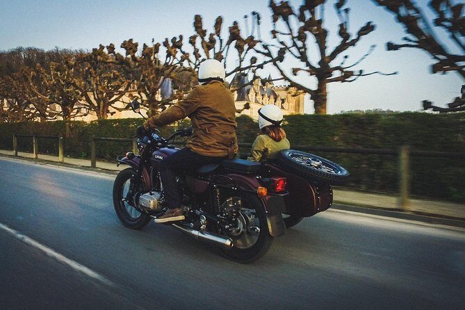 Romantic Tour By Night - An In-Depth Look at the Romantic Night Tour in Tours