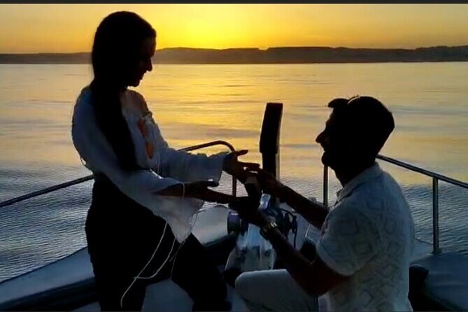 Romatic sea experience (Sunset + overnight + Breakfast) - The Experience in Detail