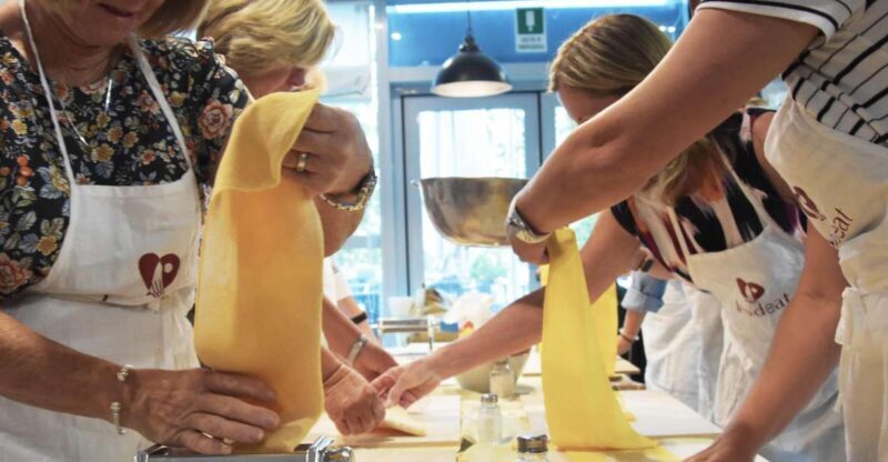 Rome: 1 Hour Pasta Making Class - An In-Depth Look at the Pasta-Making Experience in Rome