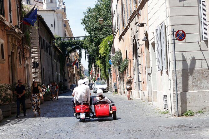 Rome 3 hours Vespa Sidecar Private Tour with Gelato - Who Will Love This Tour?