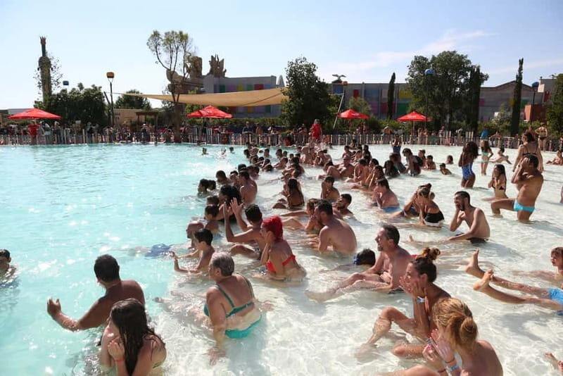 Rome: Aqua World, enjoy a summer of fun in the water park - Key Points