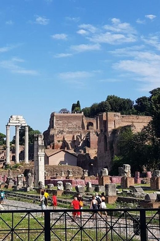 Rome: Colosseum, Roman Forum and Palatine Hill Experience - What You Can Expect from This Tour
