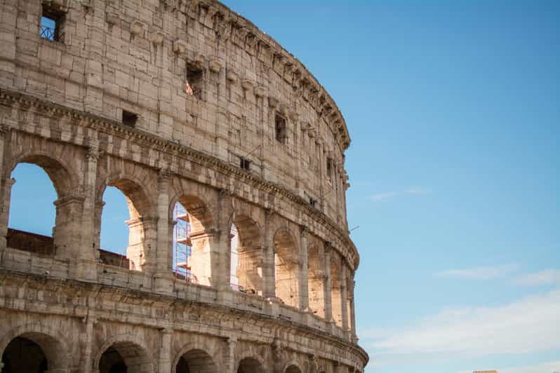 Rome: Colosseum, Roman Forum, and Palatine Hill Experience - The Experience in Detail