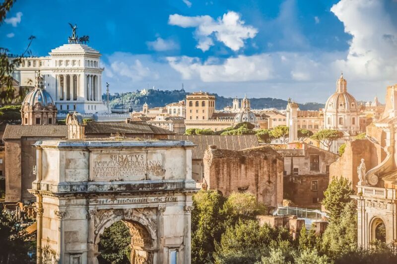 Rome: Colosseum, Roman Forum, Palatine with Multimedia Video - A Deep Dive into the Experience