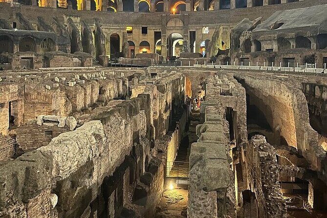 Rome: Colosseum Tour by Night with Arena & Underground - FAQ
