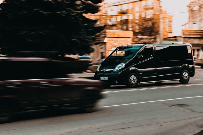Rome Fiumicino Airport Transfer in Luxury Private Transportation - Rome Fiumicino Airport Transfer in Luxury Private Transportation: A Complete Review