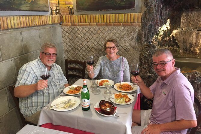Rome Food Tour with Farmers Market Visit and Wine Tasting with Rich Lunch - Exploring Rome’s Food and Landmarks in One Go