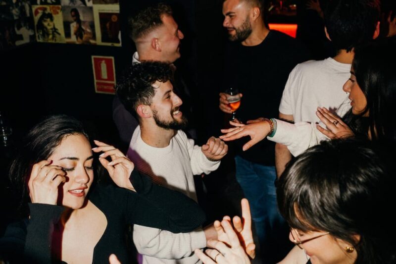 Rome: Forbidden History Walking Tour & Pub Crawl with Drinks - Final Thoughts