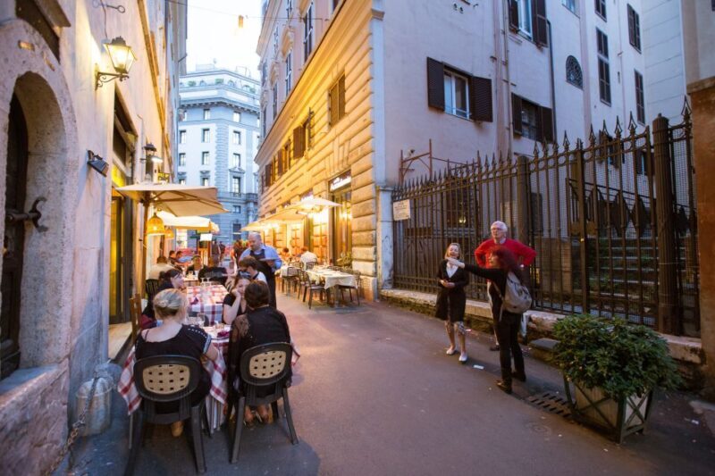 Rome: Guided City Center Evening Sightseeing Walking Tour - Key Points