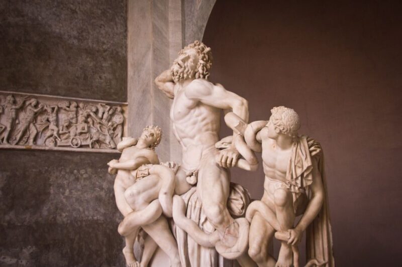 Rome: Guided Tour of St. Peters Basilica & Panoramic Dome - Key Points