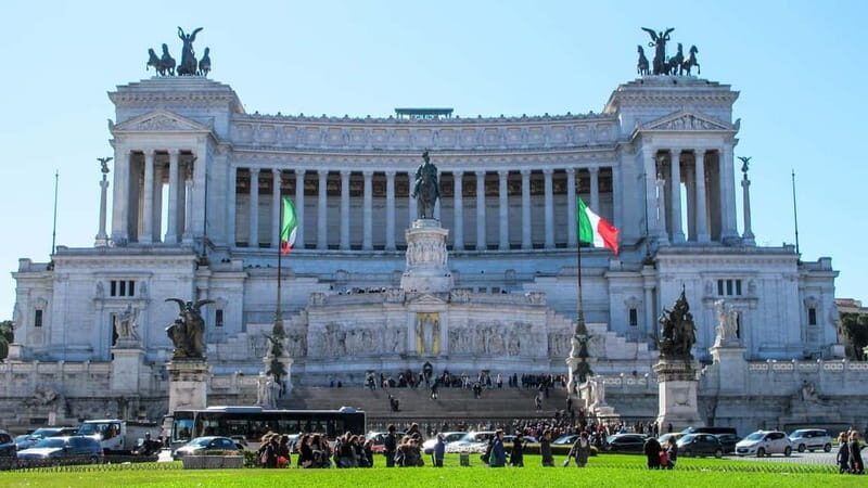 Rome: Historic Centre and Pantheon Guided Walking Tour - Discovering Rome’s Heart on Foot