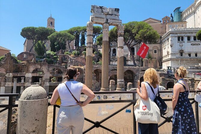 Rome in a Day Group Tour with Entry to Vatican and Colosseum - Key Points