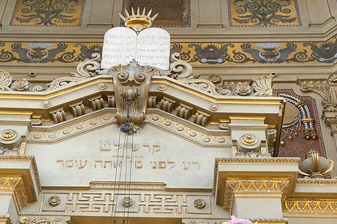 Rome Jewish Ghetto and Great Synagogue Small Group Walking Tour - Practical Details and Considerations