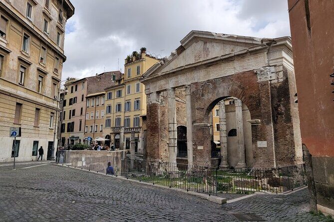 Rome: Jewish Ghetto & Trastevere Highlights Private Walking Tour - An In-Depth Look at the Tour Experience